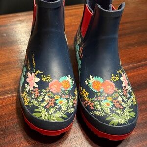 Women’s Navy Floral Chelsea Rain Boots with Pink Accents